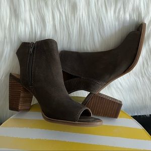 LUCKY BRAND Jubai Leather Bootie Size 6.5